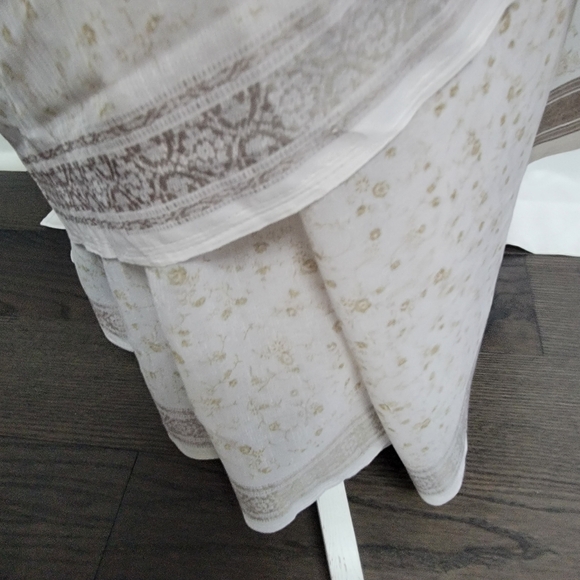 White, gray/grey, brown polyester saree/sari for party - Picture 10 of 13